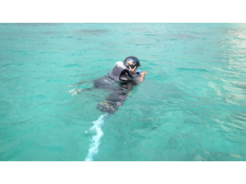 【沖縄/本部：美ら海水族館近く】ホバーボード体験＆どきどきマリンパック３の紹介画像