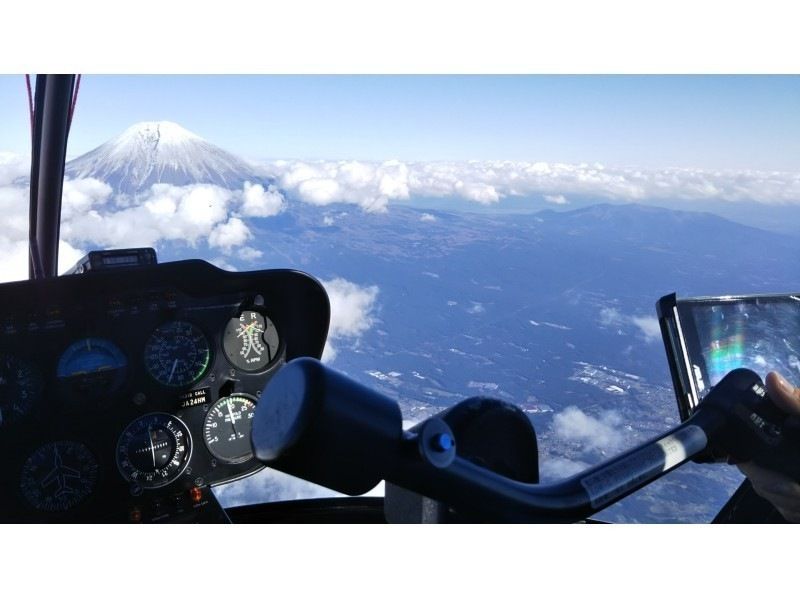 【东京新木场！ ] （70分钟）富士山观光——从东京飞到富士山！高级直升机观光の紹介画像