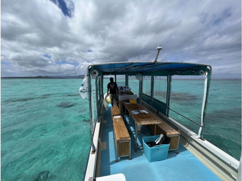 underwater camera Rental free! Popular SNS shine spot ☆ Phantom island landing & Sekisai reef snorkel tour ♪の紹介画像