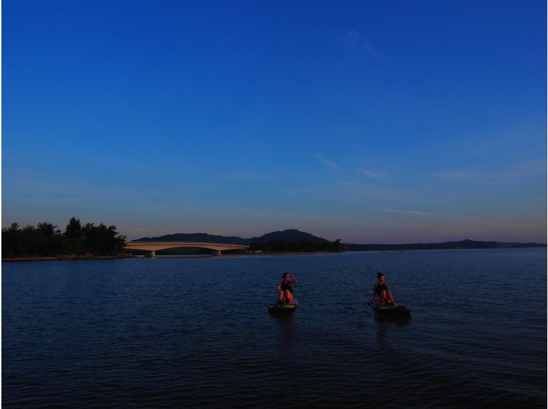 【石垣島・名蔵湾】夕陽と満天の星空SUP★1名様～＆初心者大歓迎《当日予約15時までOK&写真データ＋器材無料》絶景ロケーションで感動体験！の紹介画像
