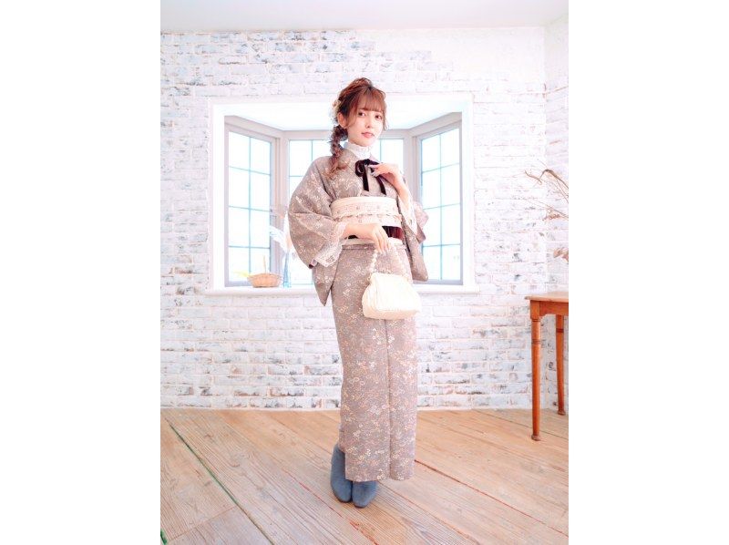 [Tokyo/Ikebukuro] Spring sale underway★Plan that includes a complete kimono, hair set, and dressing! Free umbrella rental on rainy days♪の紹介画像