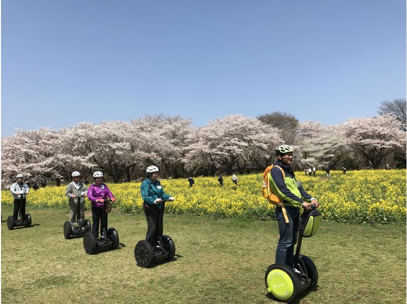 【東京・立川】自然やお花を満喫！昭和記念公園でセグウェイ体験！未経験者も安心！広い園内をガイドがご案内します！の紹介画像