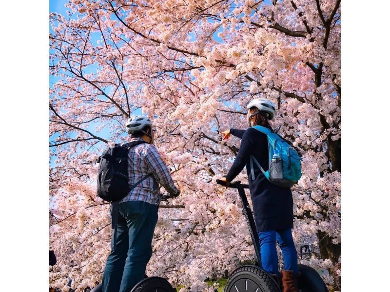 【東京・立川】自然やお花を満喫！昭和記念公園でセグウェイ体験！未経験者も安心！広い園内をガイドがご案内します！の紹介画像