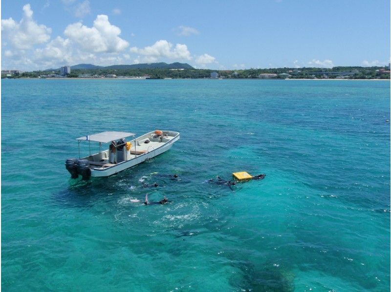 ☆An environmentally friendly diving shop certified by international standards☆ [Enjoy the sea of ​​Onna Village in half a day! ! ] Enjoy snorkeling and trial diving at the coral reefの紹介画像