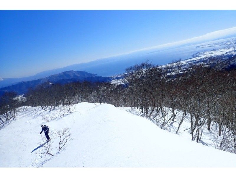 [Shiga Lake West] First attempt at climbing a snowy mountain Snowshoeing at Jayagatake (Hira Mountains) (warm stew lunch included!)の紹介画像