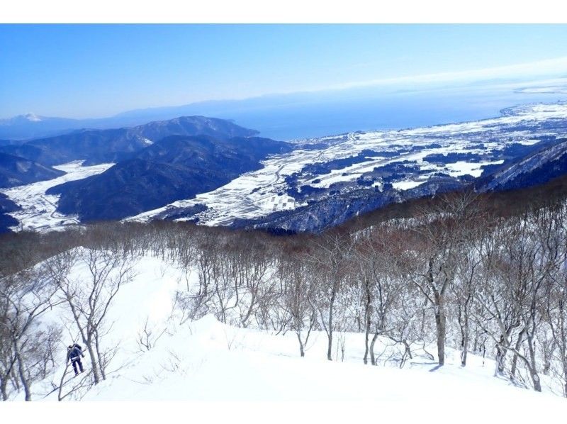 [Shiga Lake West] First attempt at climbing a snowy mountain Snowshoeing at Jayagatake (Hira Mountains) (warm stew lunch included!)の紹介画像