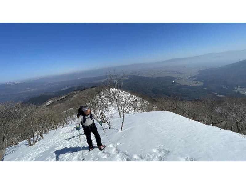 [Kyoto] Snowshoeing for experienced snowshoers on Mount Minako (Kyoto Kitayama), the highest peak in Kyoto Prefecture (with a warm stew lunch!)の紹介画像