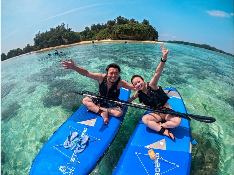 [Okinawa, Onna Village] SUP & Snorkeling "Adventure to a deserted island!" Beginners are safe (Over 1,500 people guided last year / Free photos and video data)の紹介画像