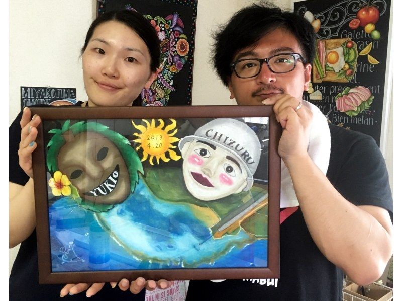 [沖縄宮古島]給人以真實的感覺！用粉筆創作一個獨特的歡迎板！の紹介画像
