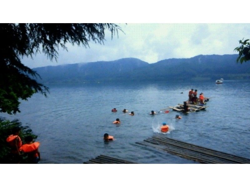 [Nagano / Omachi City Raft] Experience making and play raft at Lake Aoki where water is born! 