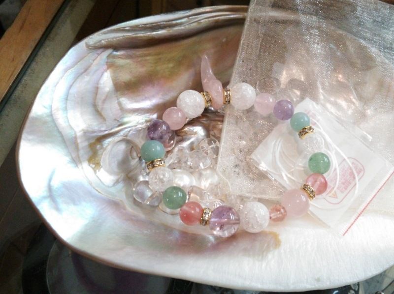 【島根・松江】神話の息づく街の「伝統美観地区」で　天然石の勾玉アクセサリー作り～　初心者・お子様歓迎　の紹介画像