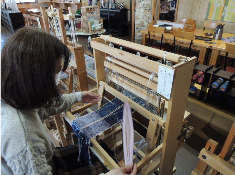 [Gunma Kiryu] Let's do pattern weaving "hand weaving experience" The fun of weaving with your own hands is exceptional!の紹介画像