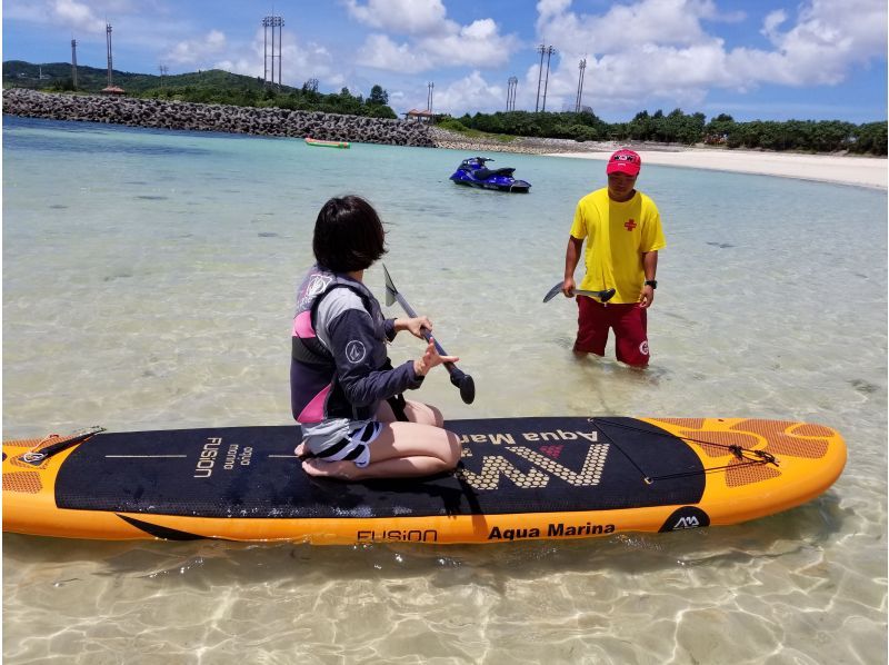 人气激增↑“SUP”那霸30分钟！在西原町Kirakira海滩的简单体验！冲绳萨普の紹介画像
