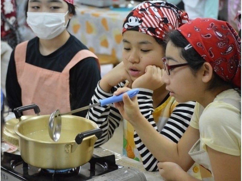 [沖縄·吉諾扎]沖縄觸動傳統的味道沖縄蕎麥麵製作體驗課程の紹介画像