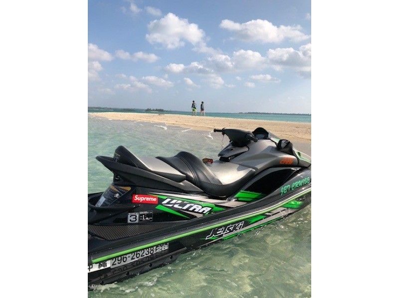 [Miyakojima] Private jet ski rental touring 1 hour or 2 hour course ☆ Photography possible!の紹介画像