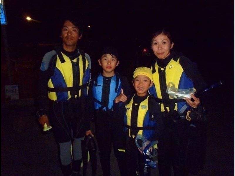 【完全1組貸切・沖縄・残波岬】サンセットナイトシュノーケル　幻想的大冒険気分で夜の海満喫!写真データ無料プレゼントの紹介画像