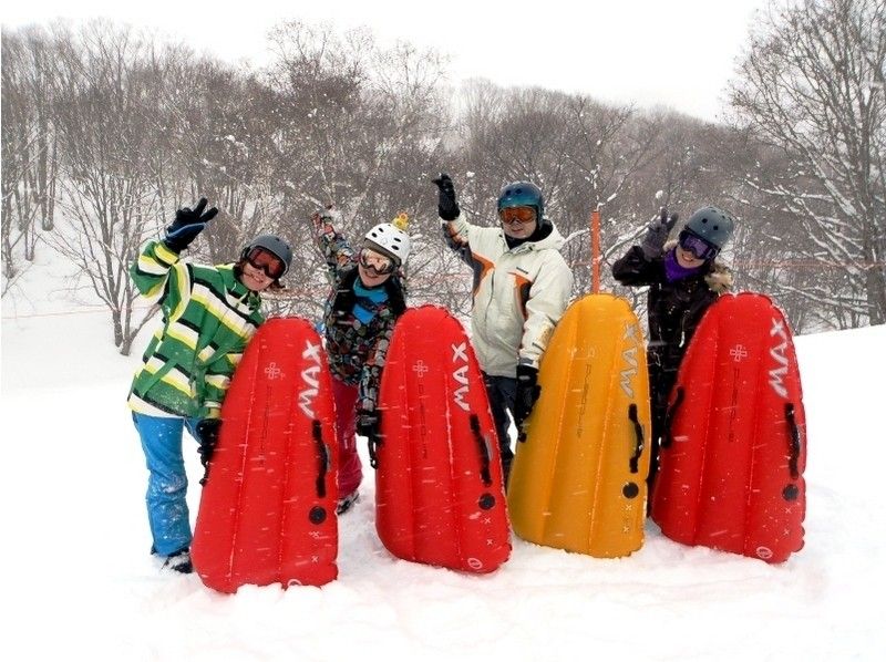 [Gunma/Minakami/Minakami] Lift ticket included! Latest snow activities! Airboard experience (half-day course)の紹介画像