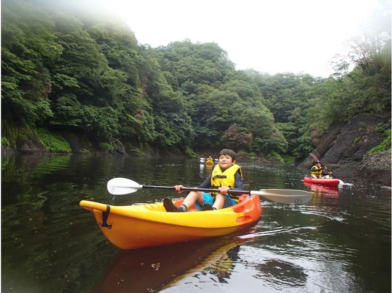 茨城県北ジオサイト、竜神峡の自然美とダイナミックな竜神バンジーを湖面から楽しむ自然体験アウトドアツアーの紹介画像