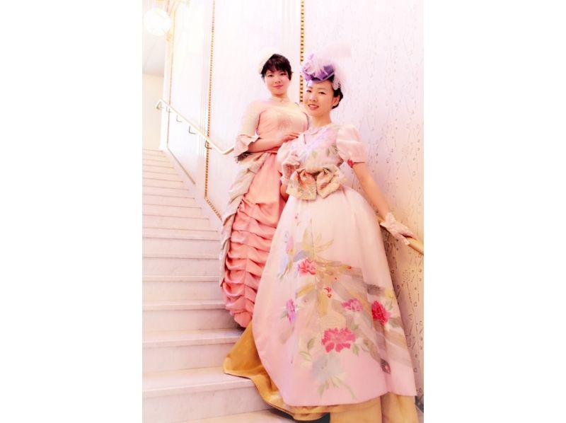 [Kanagawa / Yokohama] It's like a Meiji lady! Transform into a longing princess "Kimono Bustle Dress Experience" You can experience it from the age of 13!の紹介画像