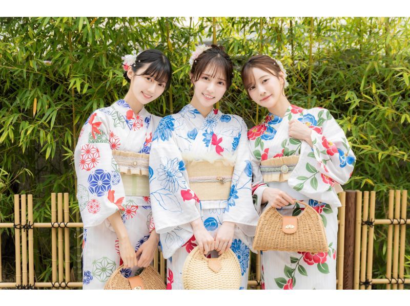 [Okayama / Kurashiki] Yukata with hair set! Free rental of umbrellas, rainy days!