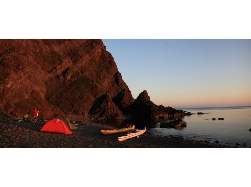 【 홋카이도 ·이 시리 섬] 갈조류 자연 가이드 서비스 시리 섬 카약 캠프 계획の紹介画像