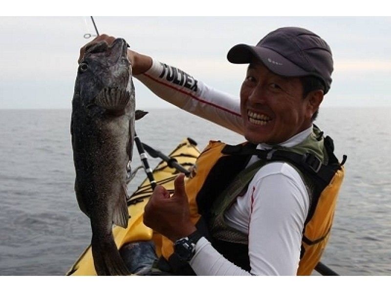 【Hokkaido · Rishiri Island】 Rishiri nature guide service · Rishiri Island sea kayak fishing planの紹介画像