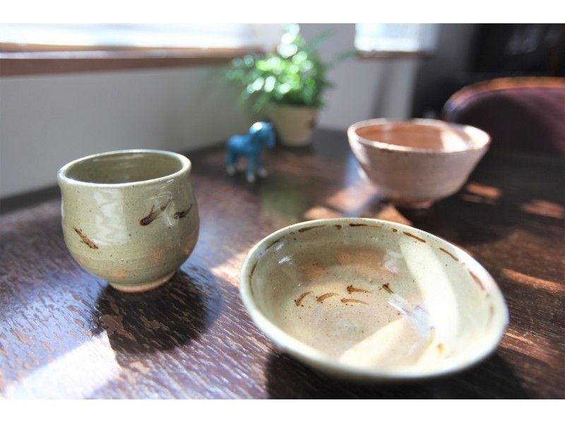 [Osaka Umeda] Challenger? Healing group? Art school? Ceramic art trip with hand-cranked potter's wheel ♪ Ceramic art one day experience ☆の紹介画像