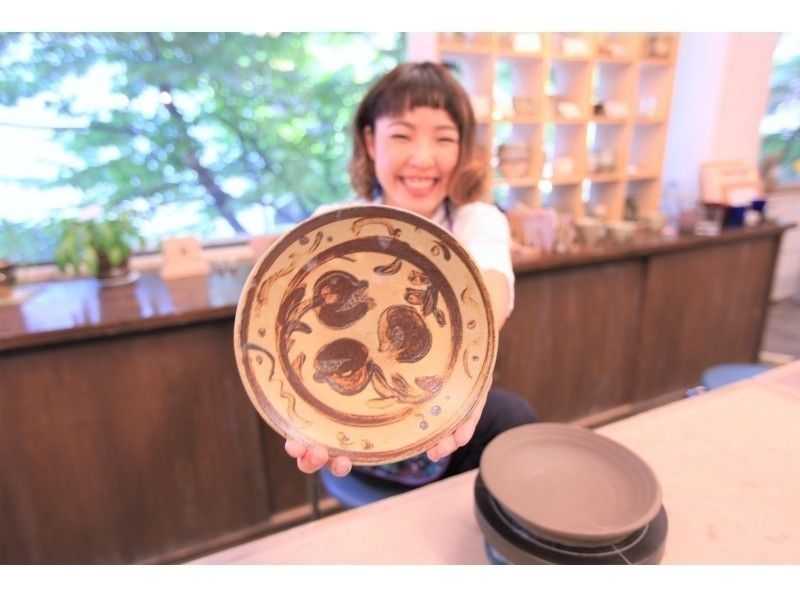 [Osaka Umeda] Challenger? Healing group? Art school? Ceramic art trip with hand-cranked potter's wheel ♪ Ceramic art one day experience ☆の紹介画像