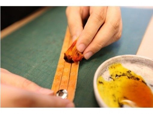 大阪梅田 レザークラフト一日体験 バングル キーホルダーを手作りするセンスup体験 アクティビティジャパン 大阪梅田 レザークラフト一日体験 バングル キーホルダーを手作りするセンスup体験 アクティビティジャパン