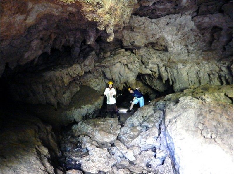 [冲绳·石垣岛]短期课程·湖洞探洞体验の紹介画像