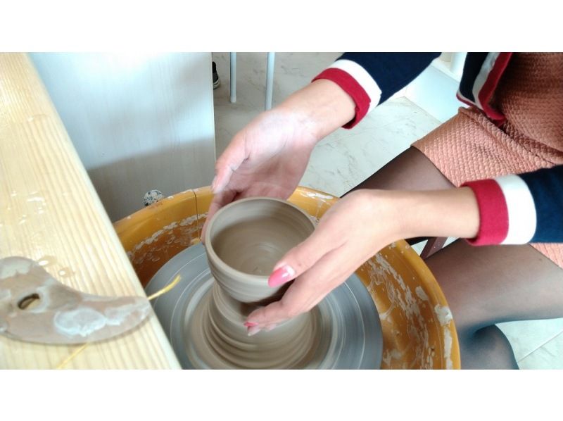 [爱知/名古屋站5分钟]成熟的电动陶轮体验（2件作品+扎实的练习）让我们练习并享受陶轮吧！の紹介画像