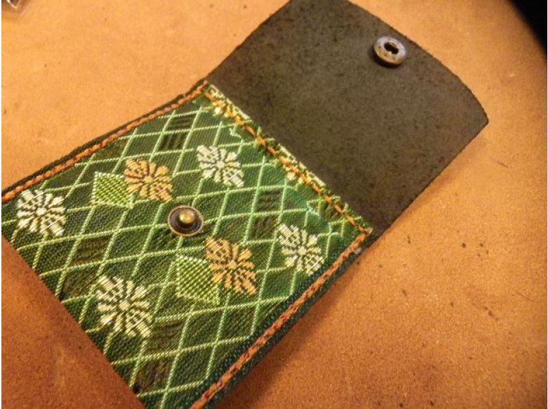[Gifu / Yamaken] ★ Easy and fun to make with your family A new sense of accessory production that combines traditional Japanese patterns and leather!の紹介画像