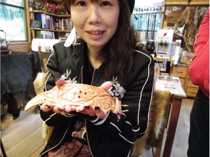 【岐阜・山県】レザークラフト体験「カービングブレスレット」制作プランの紹介画像