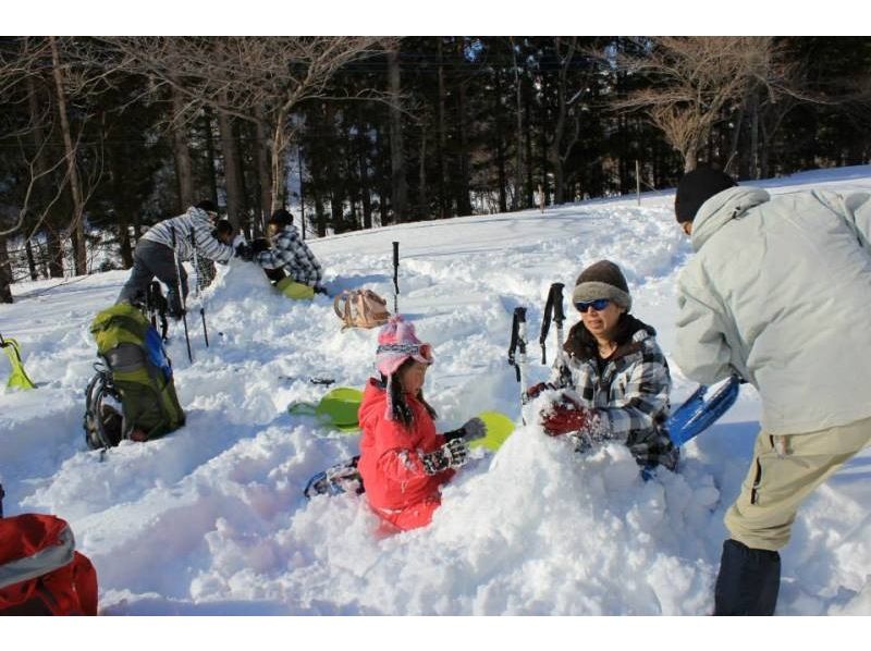 [Gunma Minakami] A half-day snowshoe expedition tour that you can enjoy with your family and friends! Beginners welcome! (AM/PM) "Chartered tour for 4 people or more" Very popular with seniors!の紹介画像