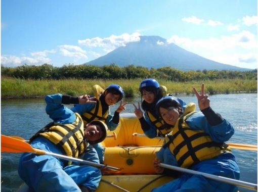 【北海道・ニセコ】尻別川漂流ラフティング体験★美しい羊蹄山を背景に自然を堪能! 【北海道・ニセコ】尻別川漂流ラフティング体験★美しい羊蹄山を背景に自然を堪能!