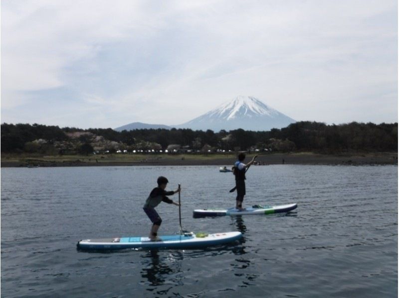 [山梨-Lake Honjo] SUP（站立桨）体验☆我们出去散步（120分钟）の紹介画像