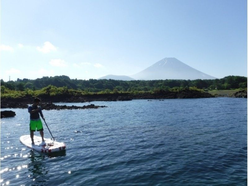 [ยามานาชิ-Lake Honjo] ประสบการณ์ SUP (ไม้พายยืนขึ้น) ☆ลองออกไปเดินเล่นบนน้ำ (120 นาที)の紹介画像