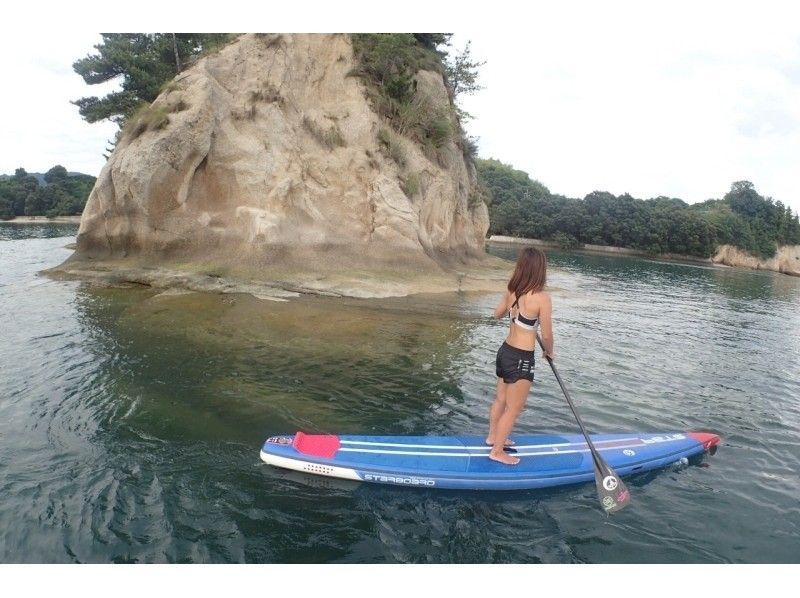 [Ehime Prefecture, Iuma Island, SUP] Recommended for beginners! Challenge SUP to Iuma Island (experience course)の紹介画像