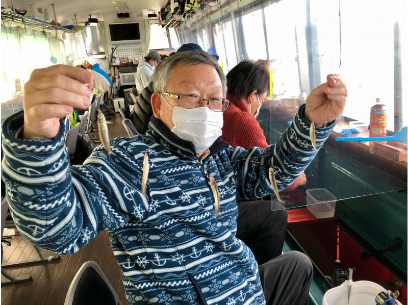 【山梨・山中湖】関東随一の富士山から近い名所でワカサギ釣りドーム船(^^♪の紹介画像