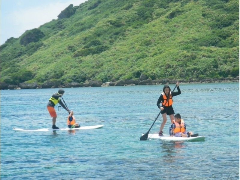 [冲绳/宫古岛]推荐给有SUP经验的人！ SUP & snorkeling 90分钟课程（附体验解说，附拍照）の紹介画像