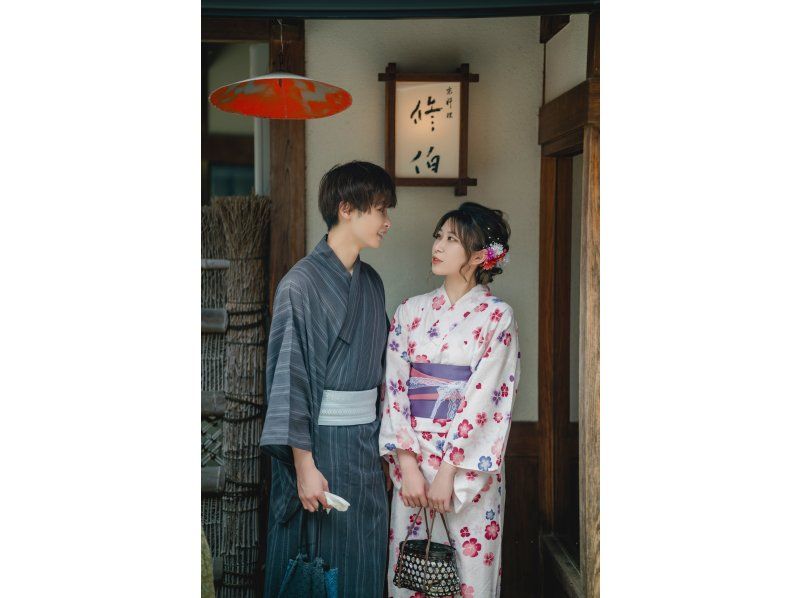 Kyoto Shijo Kimono Rental "Couple Plan" Perfect for a Kyoto date! Choose from a variety of standard plans ♪の紹介画像