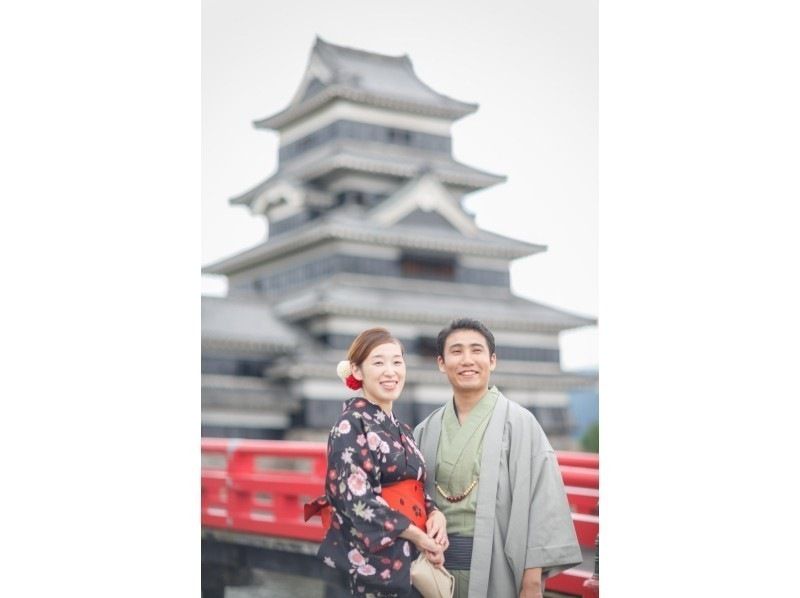 [Nagano, Matsumoto] 2-hour course: Kimono and yukata rental course! Couples only! 2-minute walk to Matsumoto Castle! You can participate empty-handed!の紹介画像