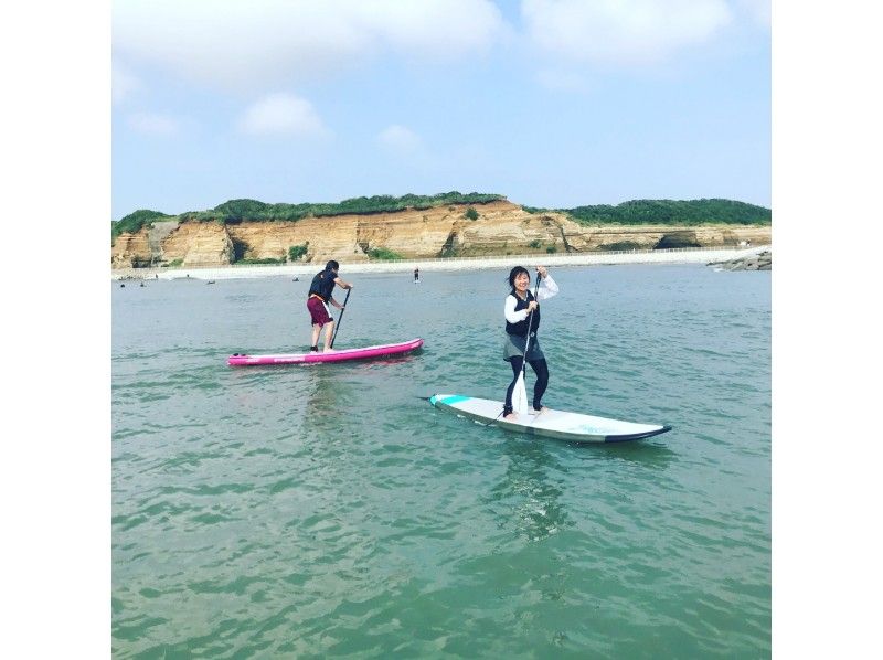 [Chiba ・ Reiko] Superb view! `` SUP '' while looking at the popular Kafugaura in the location Cruising Experienceの紹介画像