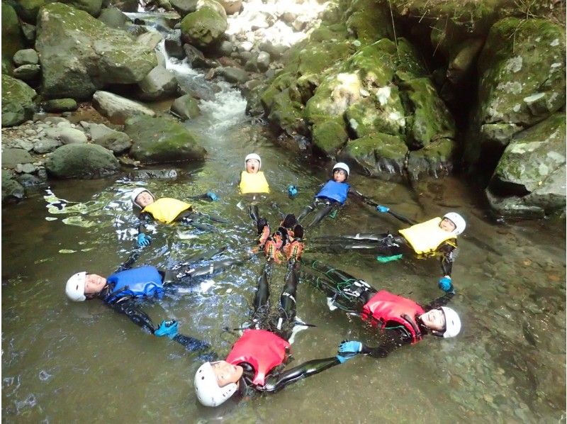 [Shizuoka/Izu/Kawazu] Let's go canyoning in Izu's natural mountain stream! Canyoning half-day course
