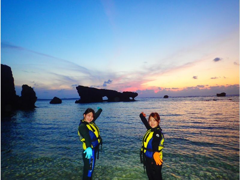 [โอกินาว่า / ท้องฟ้าเต็มไปด้วยดวงดาว & Noctiluca / ดำน้ำตื้นตอนกลางคืน] กฎบัตรถ้ำสีฟ้า ★ ภาพถ่ายและวิดีโอยอดนิยมของ GoPro ฟรี ★ คู่มือท้องถิ่นโอกินาว่าที่เชื่อถือได้ ★ บทวิจารณ์และความพึงพอใจด้านภาพถ่าย No1の紹介画像