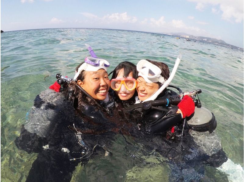 [沖繩 / 潛水執照 / PADI 高級潛水員] 挑戰沖繩最低價格 ★ 免費熱門 GoPro 照片和視頻 ★ 評論和照片滿意度 No1 ★の紹介画像