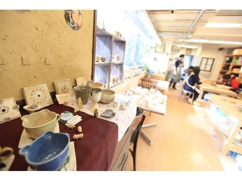 【도쿄 아오야마】 가죽 공예 하루 체험 ☆ 키 케이스 · 펜 케이스 · 패스 케이스 · 동전 케이스를 수제 ♪の紹介画像
