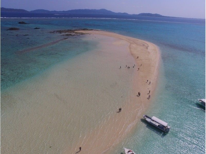 【沖縄・石垣発、竹富発】幻の島上陸＆熱帯魚シュノーケリング+マンタチャレンジコース（5~6時間）の紹介画像