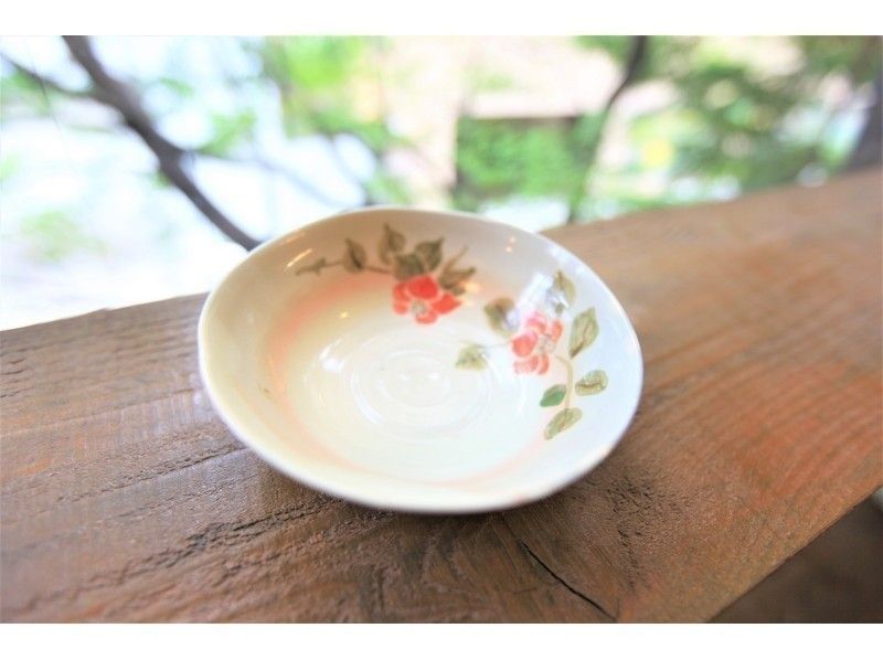 [Osaka Namba] Painting ceramic art experience that you can choose from 5 items ☆ Fun sense up ♪の紹介画像