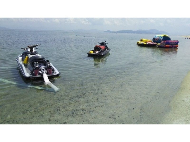 NEW【滋賀・琵琶湖】夏はこれでしょ‼　トーイングチューブ（バナナボート等）　白ひげビーチの紹介画像